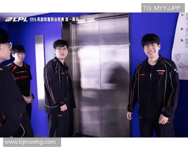 高校联赛特别报道：JDG的成长故事